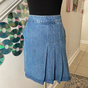 Denim side pleated mini skirt